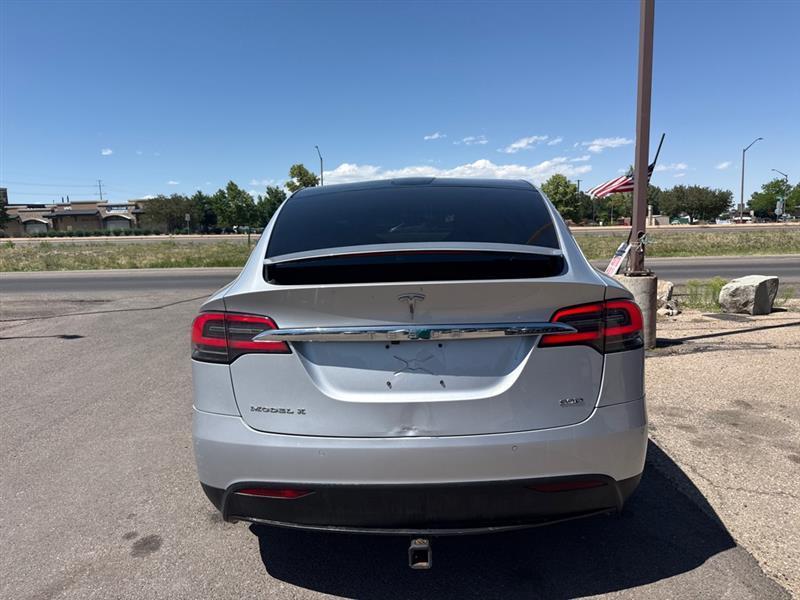 Tesla Model X 90D 2016