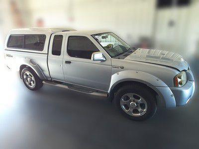 Nissan Frontier  2001