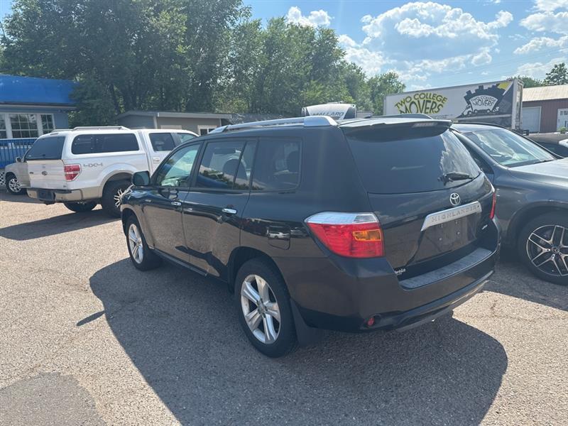Toyota Highlander Limited 4WD 2010
