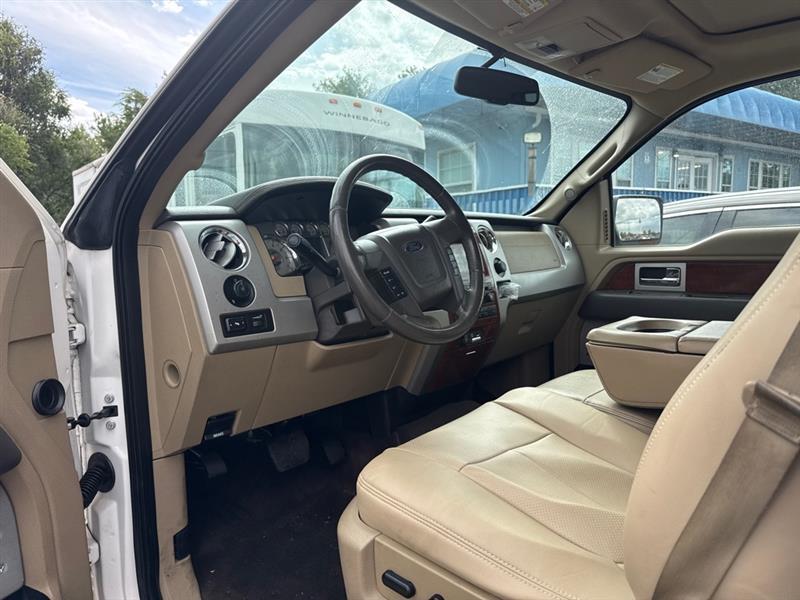 Ford F-150 XL SuperCrew 5.5-ft. Bed 4WD 2010