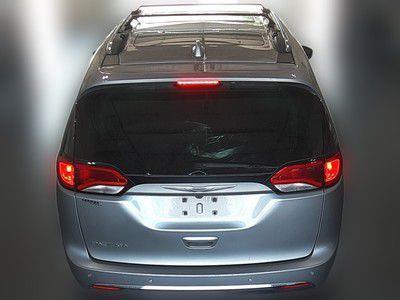 Chrysler Pacifica Touring-L Plus 2018
