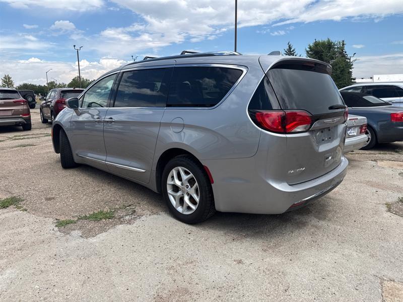 Chrysler Pacifica Touring-L Plus 2018