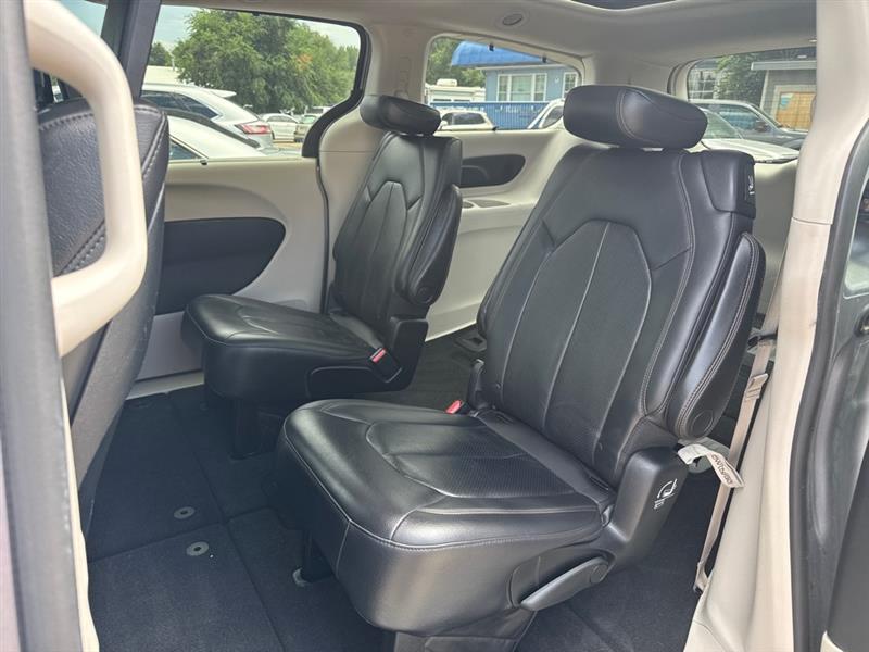 Chrysler Pacifica Touring-L Plus 2018