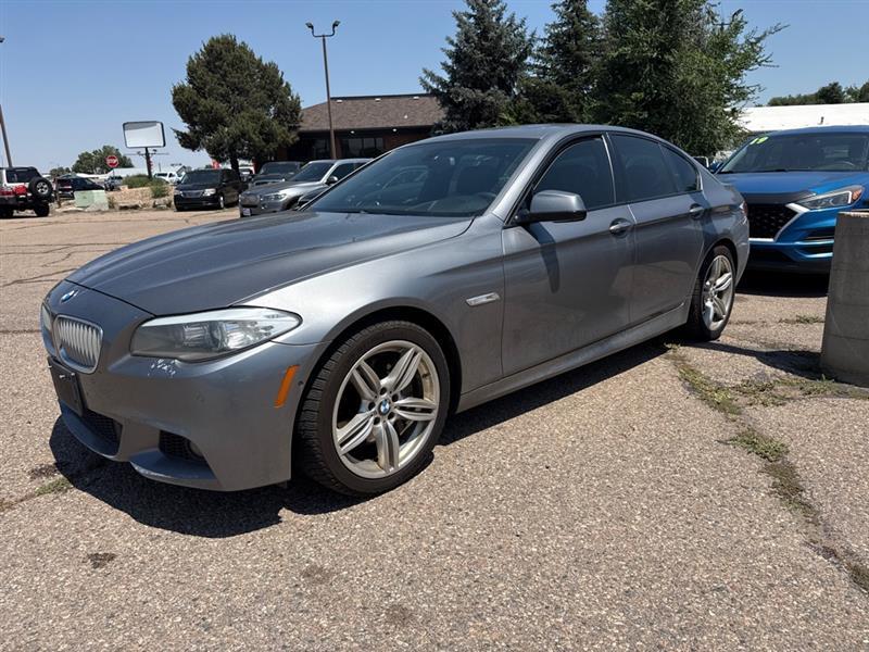 BMW 5-Series 550i xDrive 2013