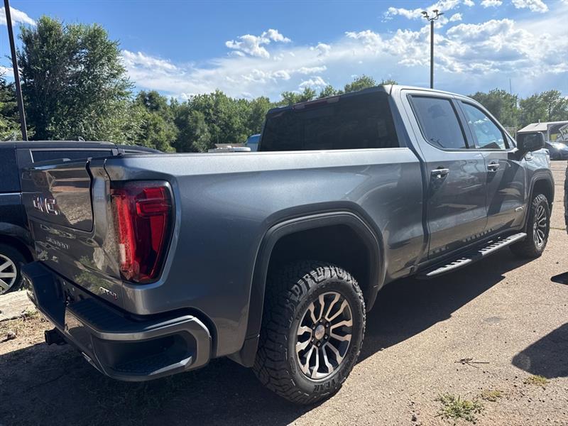 GMC Sierra 1500 Limited AT4 Crew Cab Long Box 4WD 2022