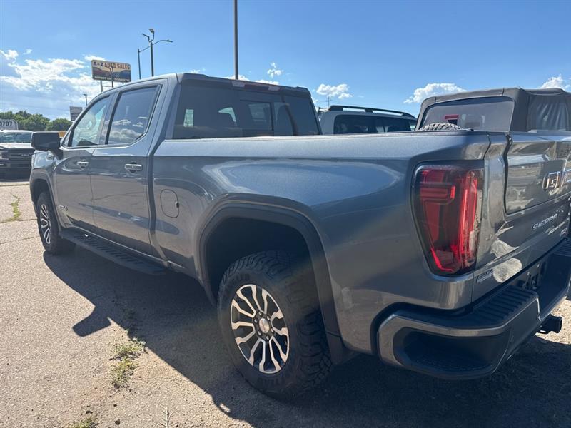 GMC Sierra 1500 Limited AT4 Crew Cab Long Box 4WD 2022