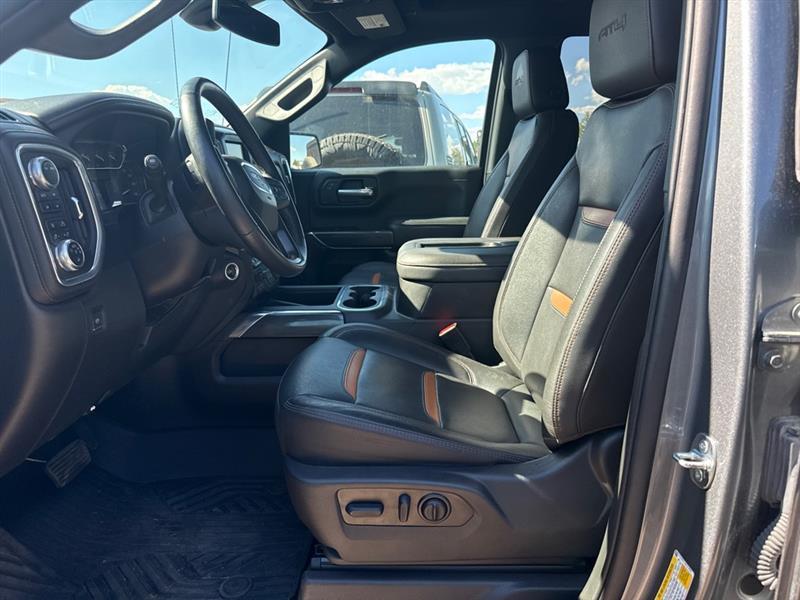 GMC Sierra 1500 Limited AT4 Crew Cab Long Box 4WD 2022
