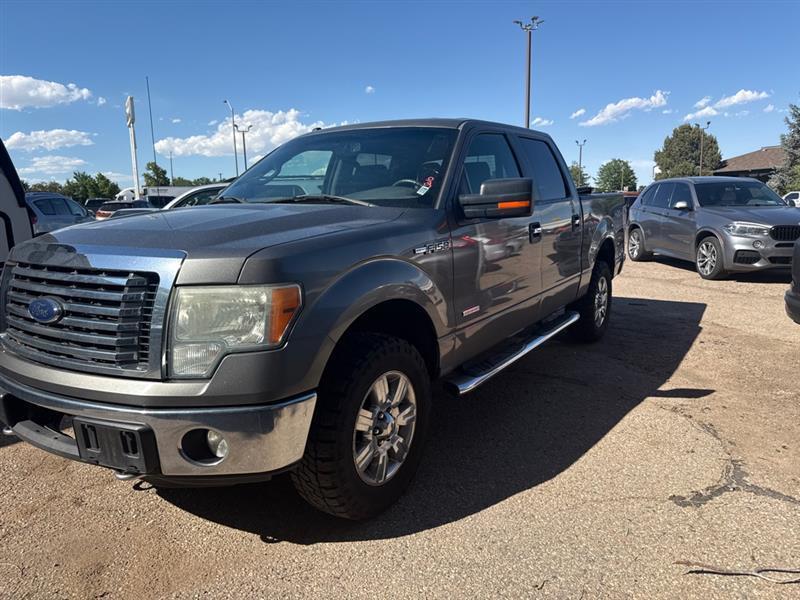 Ford F-150 XL SuperCrew 5.5-ft. Bed 4WD 2012