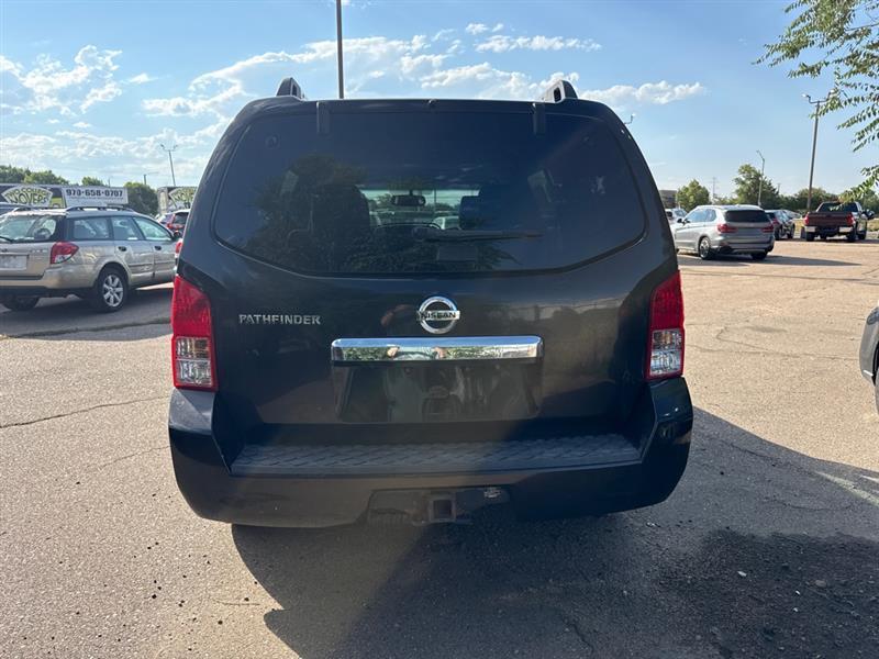 Nissan Pathfinder S 4WD 2012