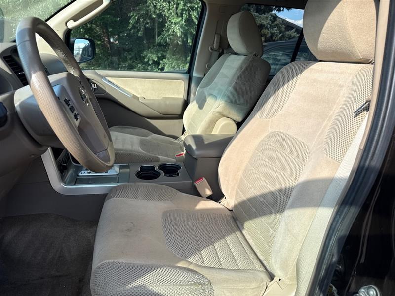 Nissan Pathfinder S 4WD 2012