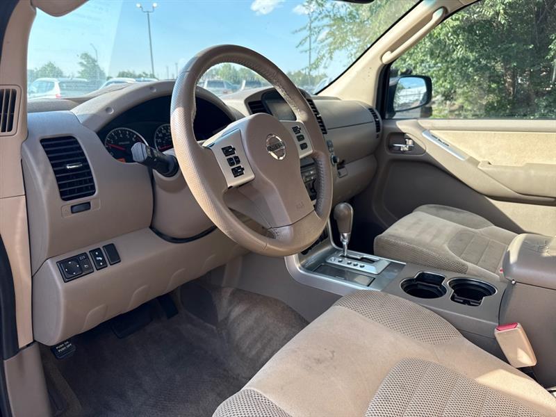 Nissan Pathfinder S 4WD 2012