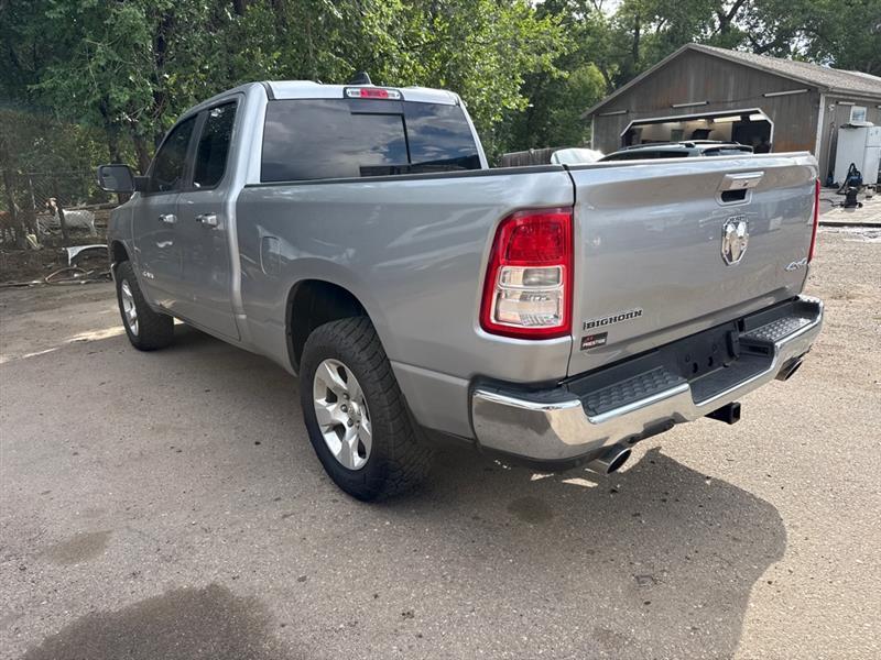 RAM 1500 Big Horn Quad Cab 4WD 2020
