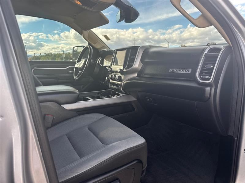 RAM 1500 Big Horn Quad Cab 4WD 2020
