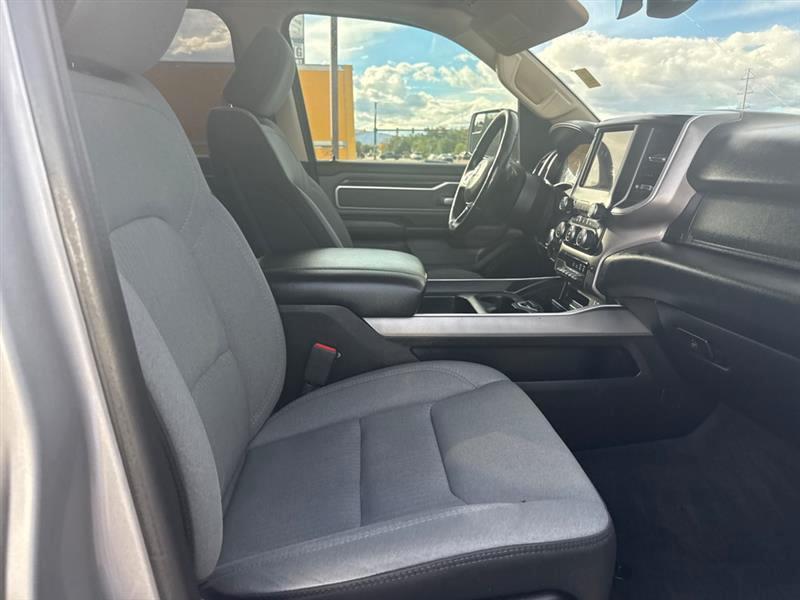 RAM 1500 Big Horn Quad Cab 4WD 2020