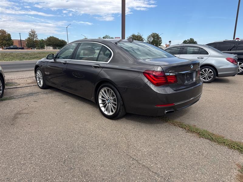 BMW 750Li xDrive  2013