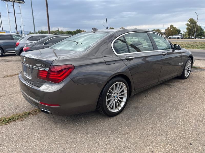 BMW 750Li xDrive  2013