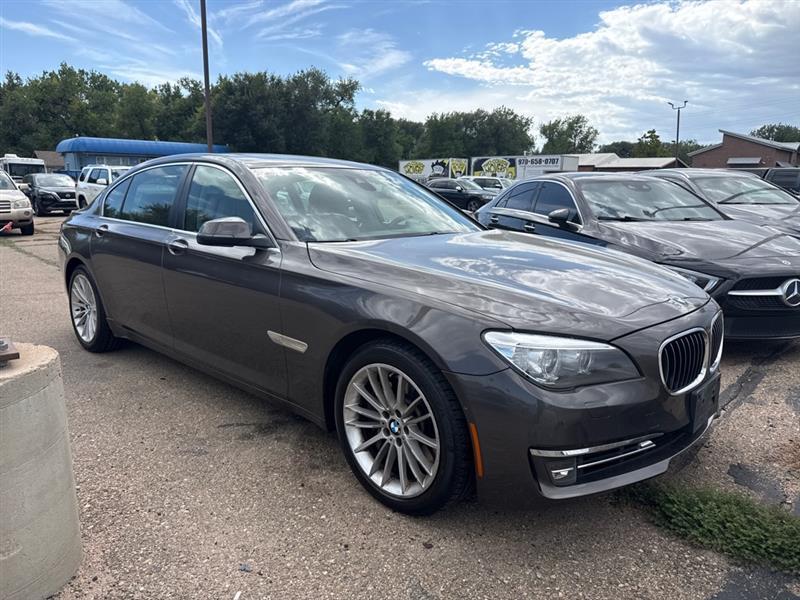 BMW 750Li xDrive  2013