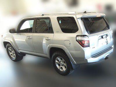 Toyota 4Runner SR5 2WD 2015