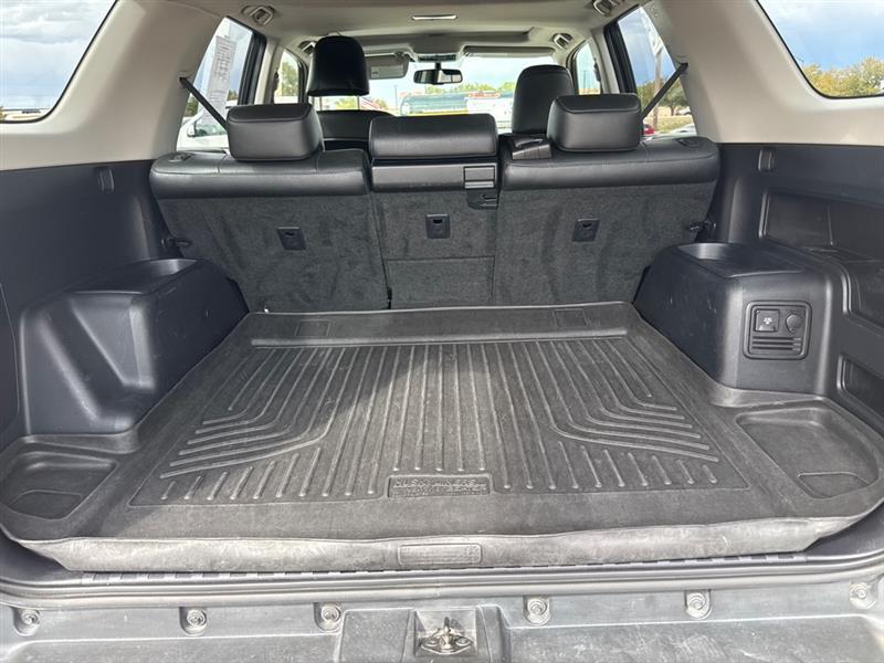 Toyota 4Runner photo 15