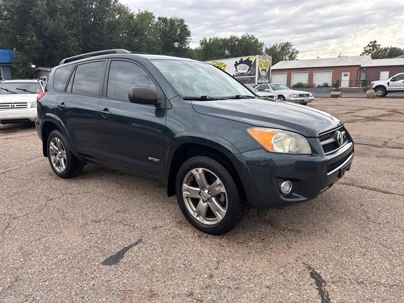 Toyota RAV4 photo 7