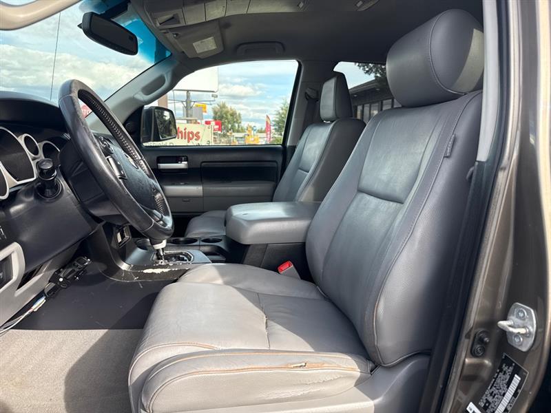 Toyota Tundra Limited Double Cab 5.7L 4WD 2008