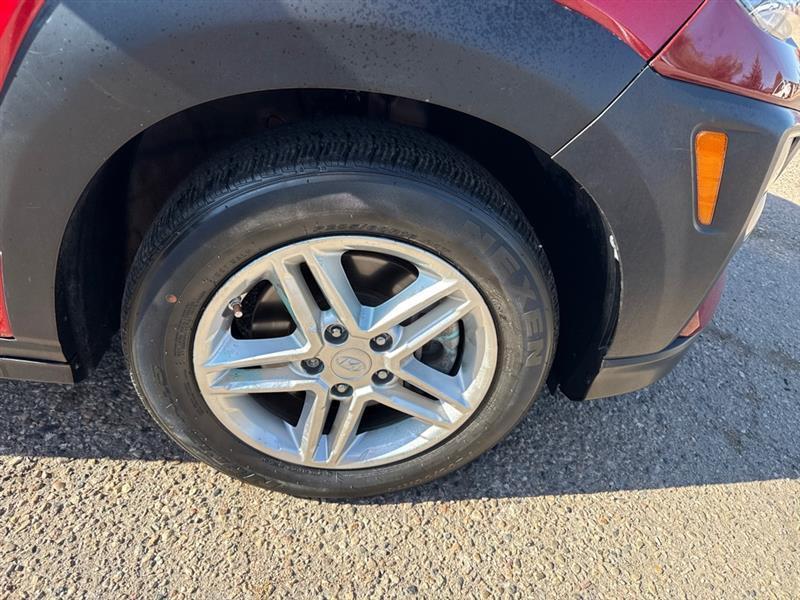 Hyundai Kona photo 8