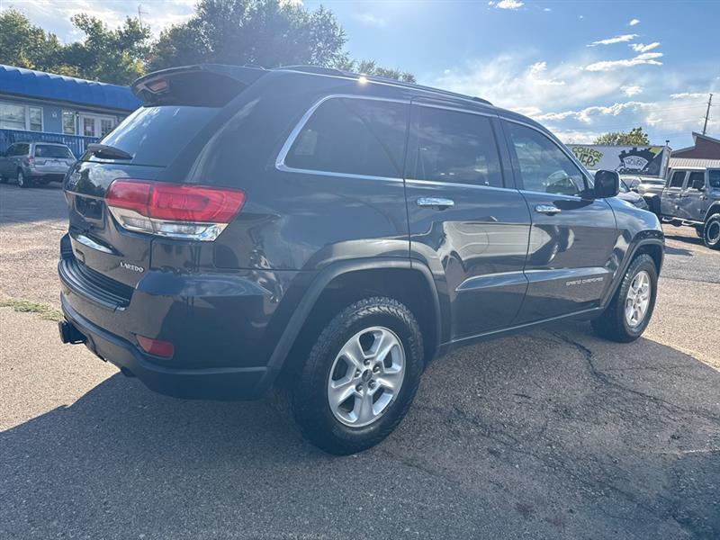 Jeep Grand Cherokee photo 3
