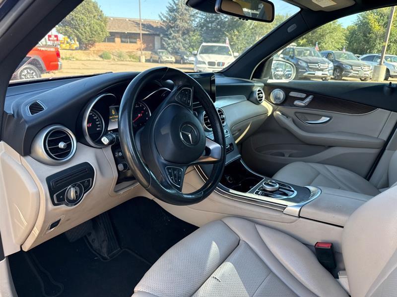 Mercedes-Benz GLC-Class photo 11