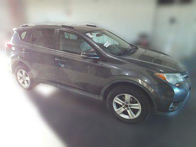Toyota RAV4 XLE FWD 2013