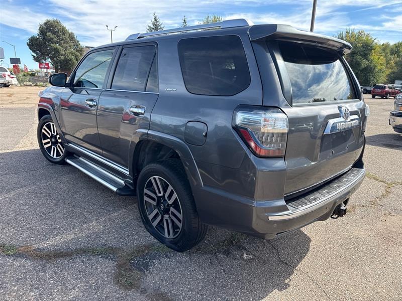 Toyota 4Runner SR5 4WD 2016
