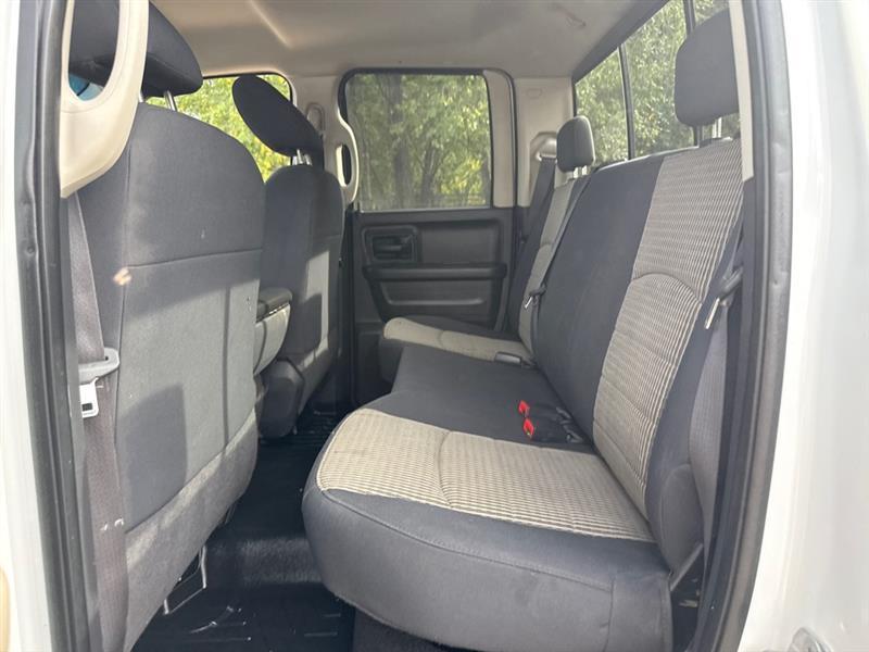 Dodge 1500 ST Quad Cab 4WD 2010