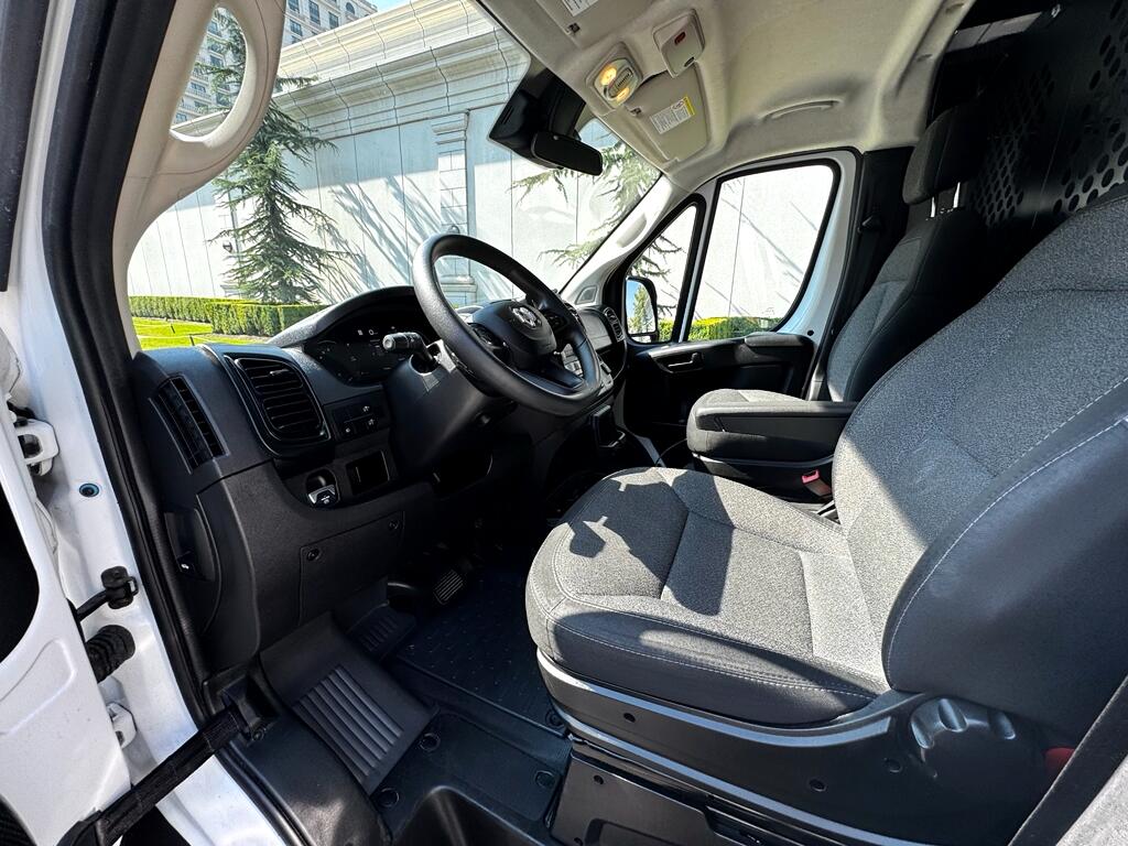 RAM Promaster 2500 Low Roof 2023