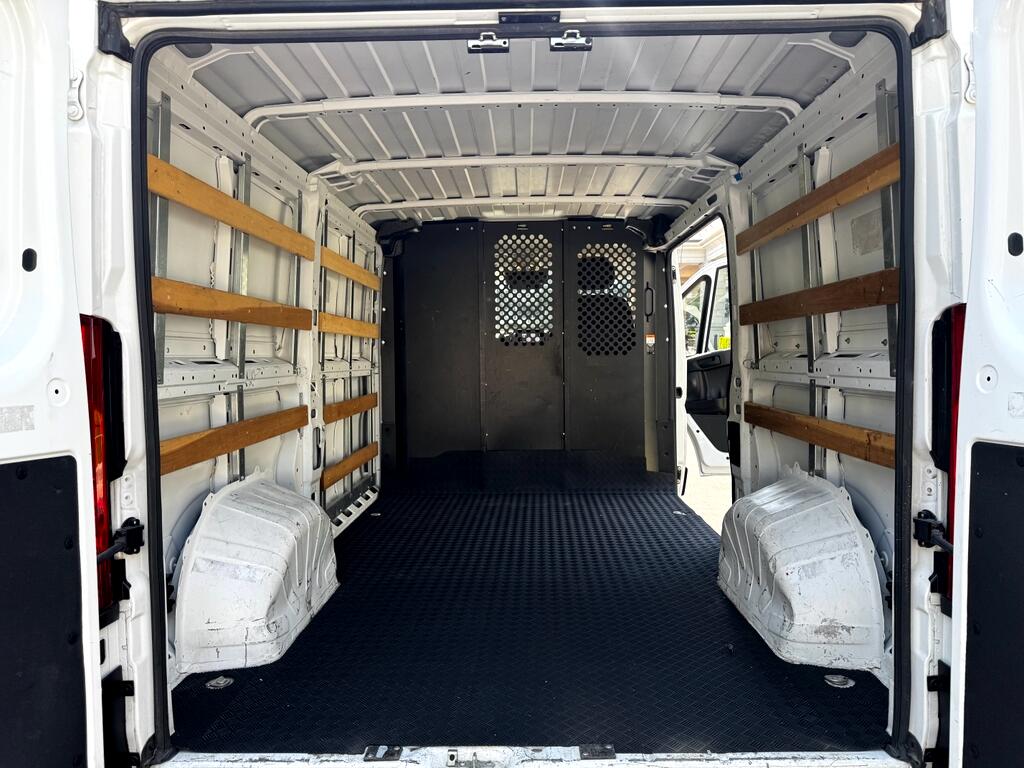 RAM Promaster 2500 Low Roof 2023