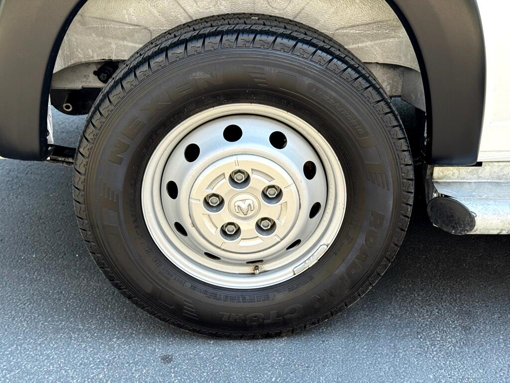 RAM Promaster 2500 Low Roof 2023