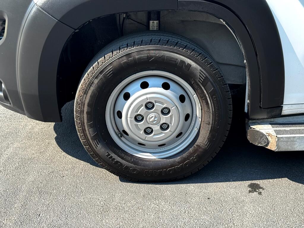 RAM Promaster 2500 Low Roof 2023