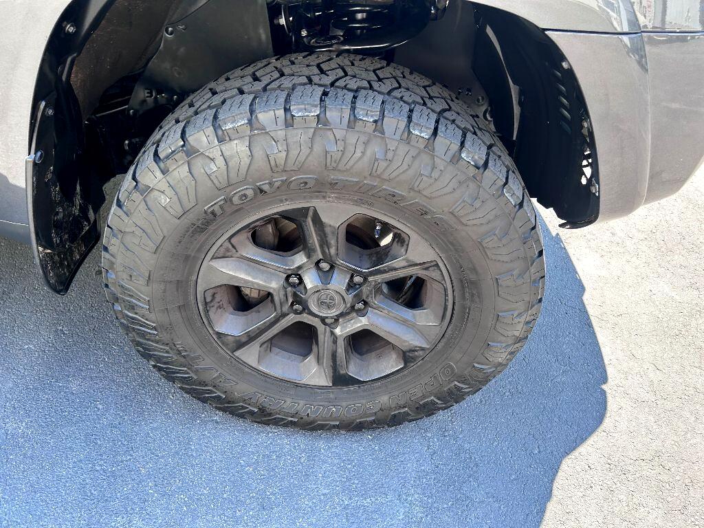 Toyota 4Runner SR5 4WD 2019