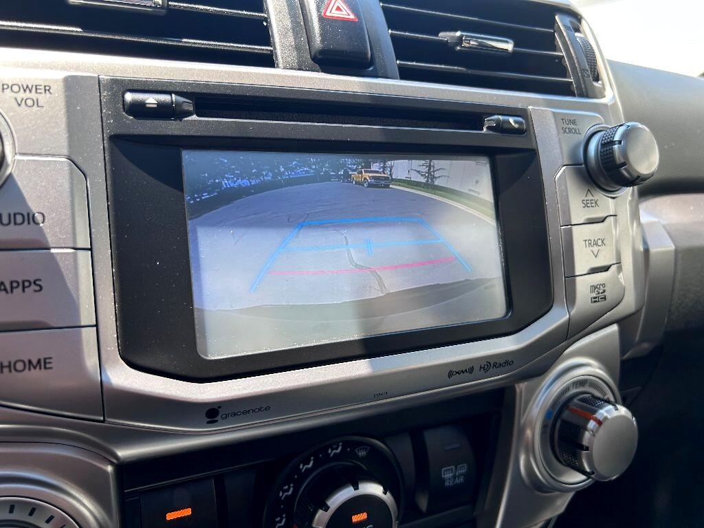 Toyota 4Runner SR5 4WD 2019