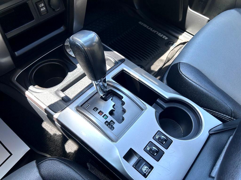 Toyota 4Runner SR5 4WD 2019