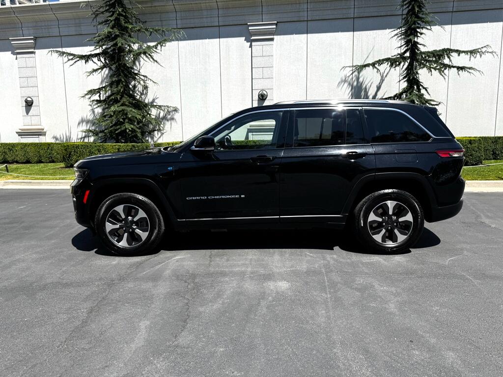 Jeep Grand Cherokee 4xe Base 2023
