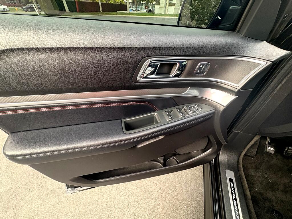 Ford Explorer Sport 4WD 2017