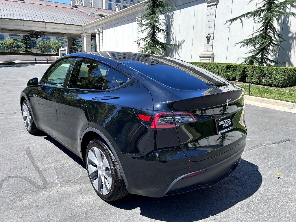 Tesla Model Y Long Range 2023