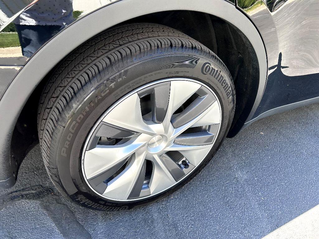 Tesla Model Y Long Range 2023