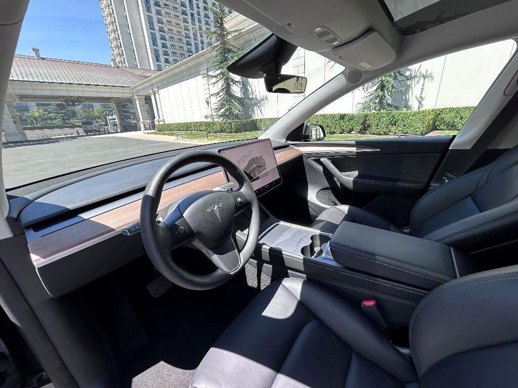 Tesla Model Y Long Range 2023