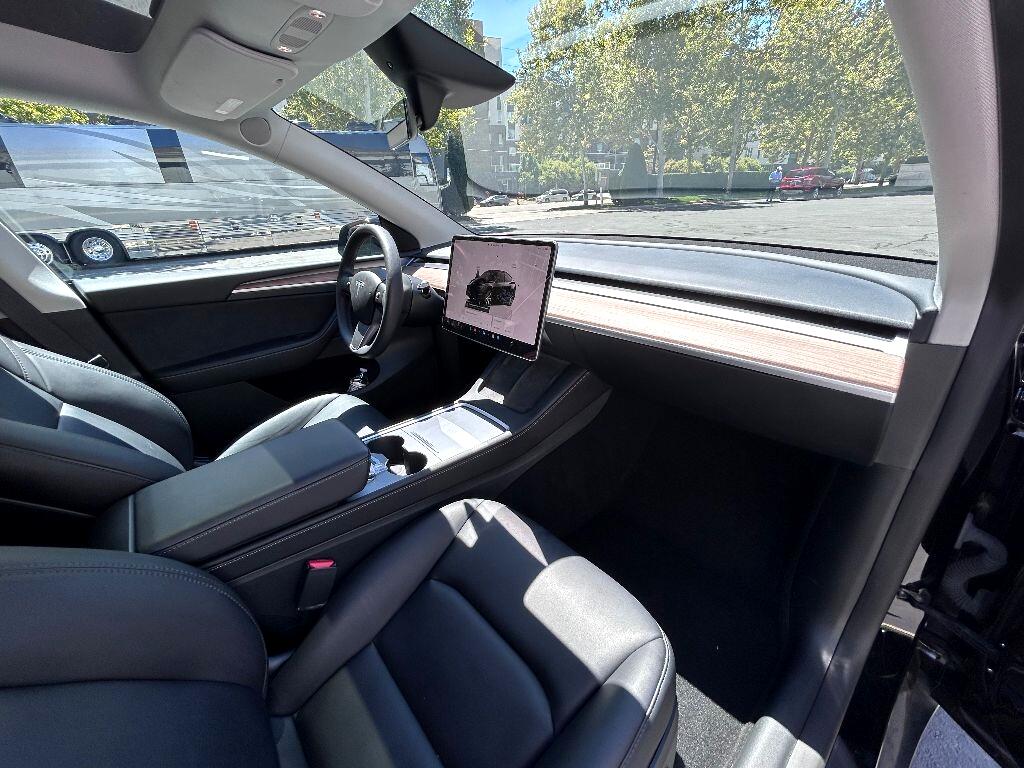 Tesla Model Y Long Range 2023