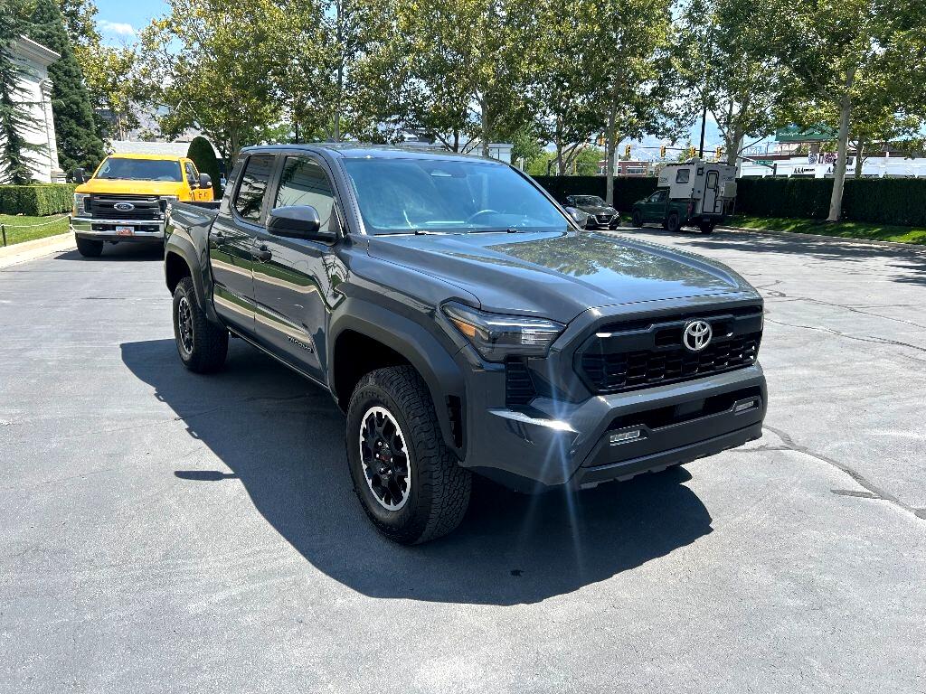 Toyota Tacoma TRD Sport Double Cab 4WD 2025