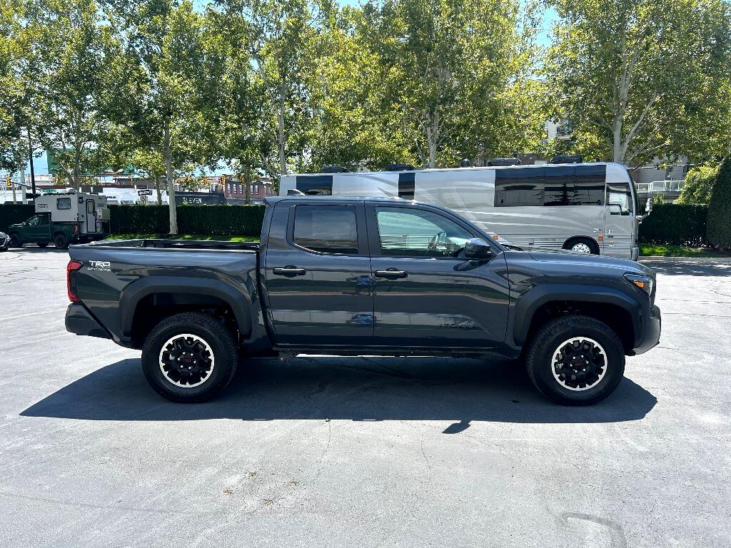 Toyota Tacoma TRD Sport Double Cab 4WD 2025