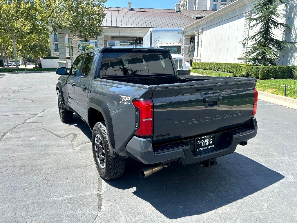 Toyota Tacoma TRD Sport Double Cab 4WD 2025