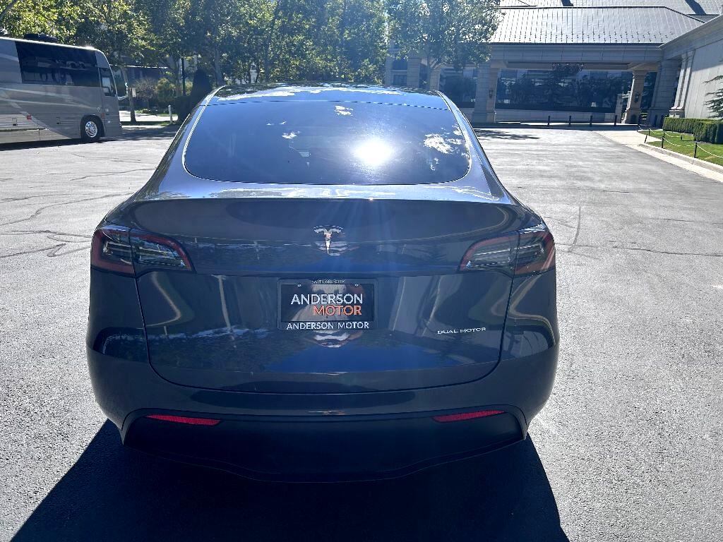 Tesla Model Y Long Range 2023