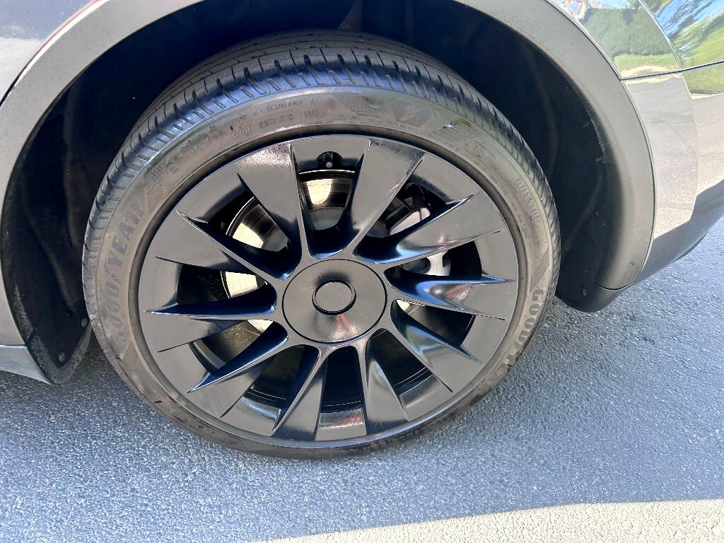 Tesla Model Y Long Range 2023