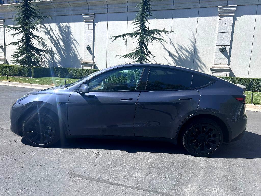 Tesla Model Y Long Range 2023